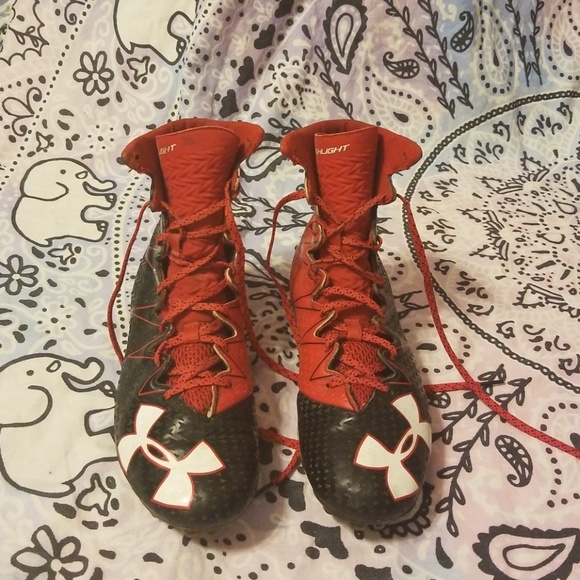 Under Armour Other - Under Armour Highlight Clutch Fit Football Cleats